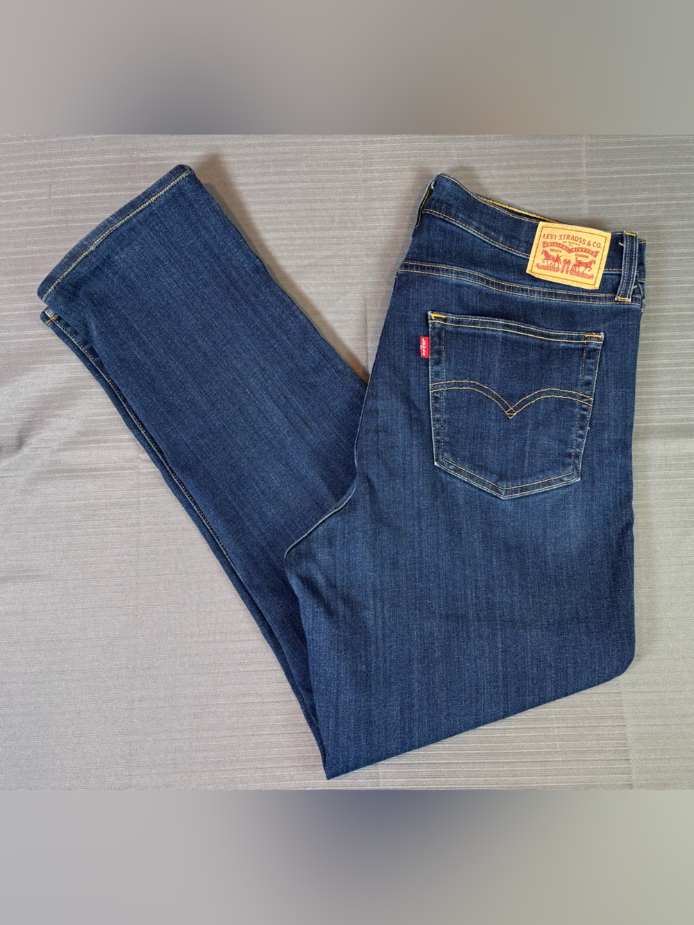 Levi’s 724 High Rise Straight Jeans Women’s W32 Medium Wash Stretch Denim